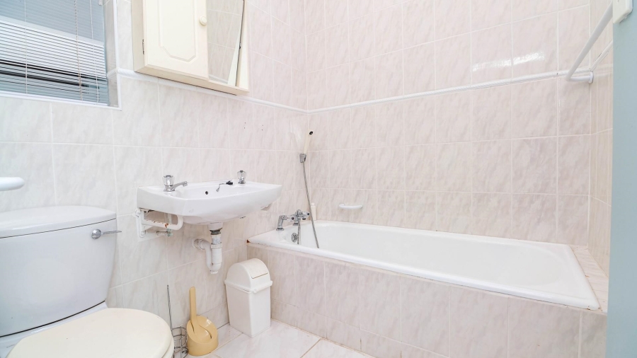 4 Bedroom Property for Sale in Seaside Longships Western Cape